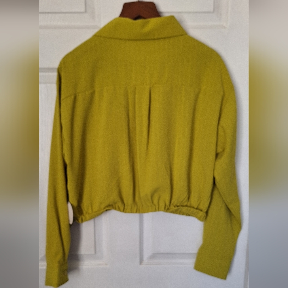Sunburst Kiss Green Crop Top Shacket Size XL - Picture 2 of 5